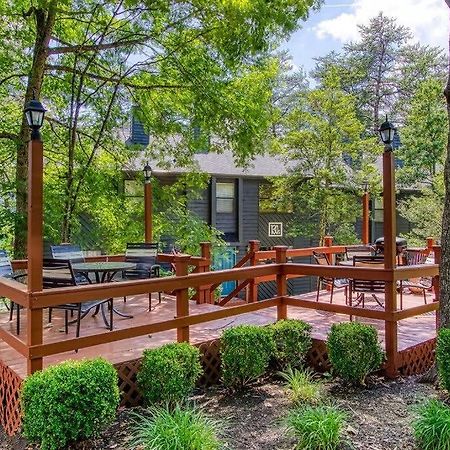 Pinecrest Townhomes-1King-2Queen Unit-Renovated Pigeon Forge Bagian luar foto