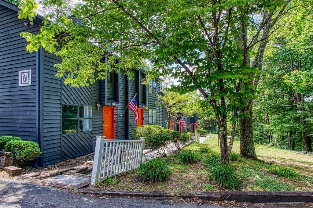 Pinecrest Townhomes-1King-2Queen Unit-Renovated Pigeon Forge Bagian luar foto